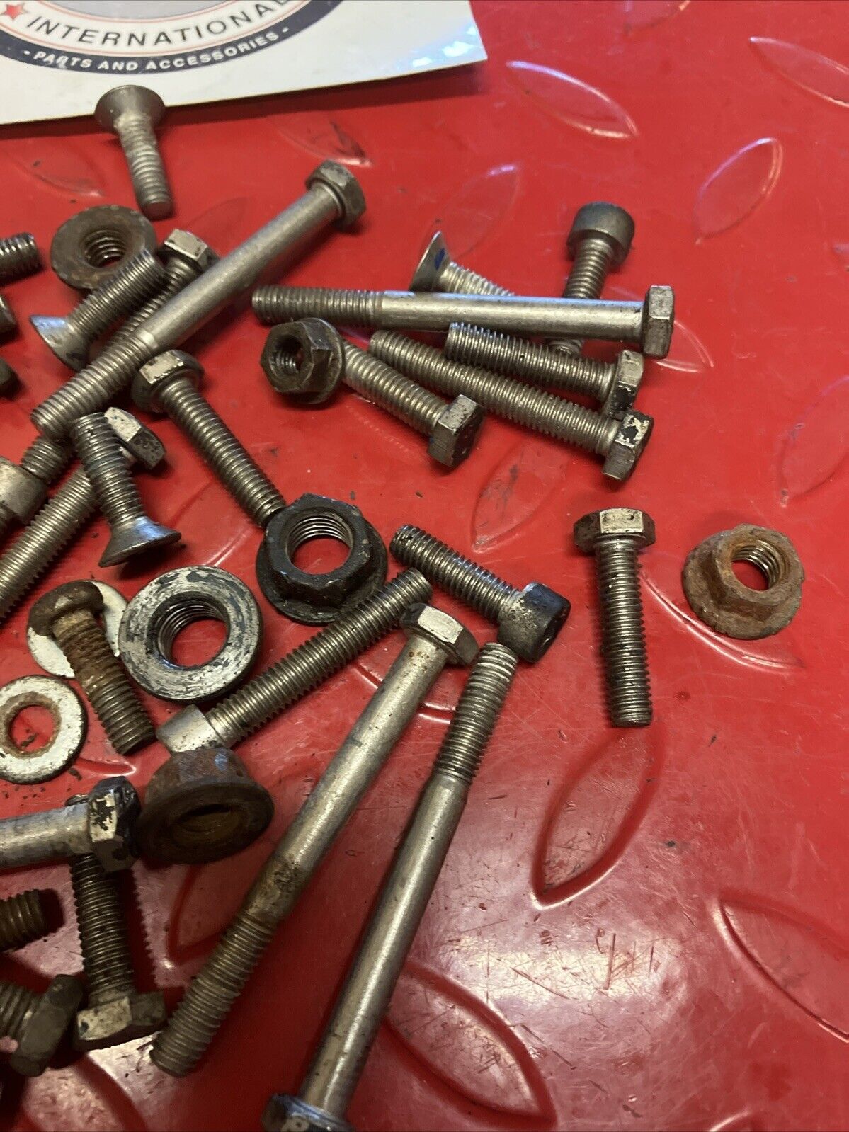 Suzuki RM250 1987 engine motor crankcase cylinder bolt nut hardware