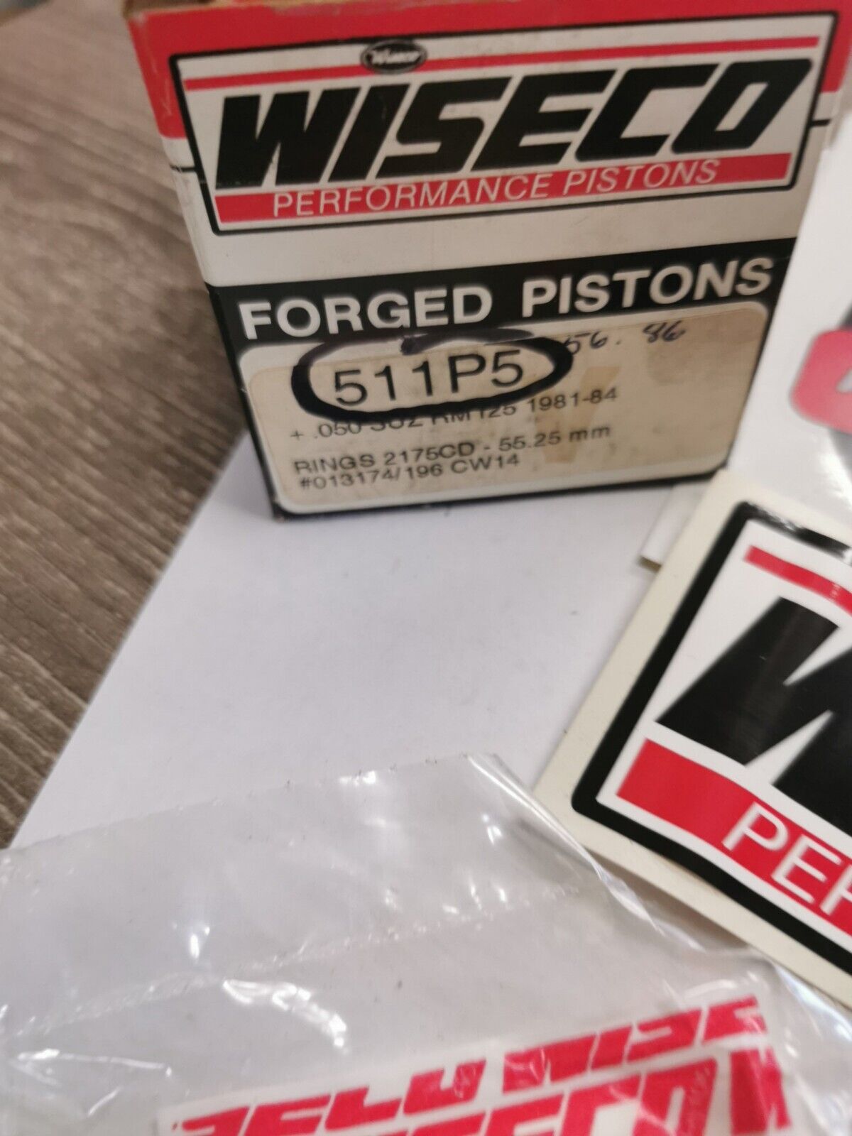 NOS WISECO RM125 1981 - 1984 PISTON KIT 1.25mm  NO PIN 511P5 J20
