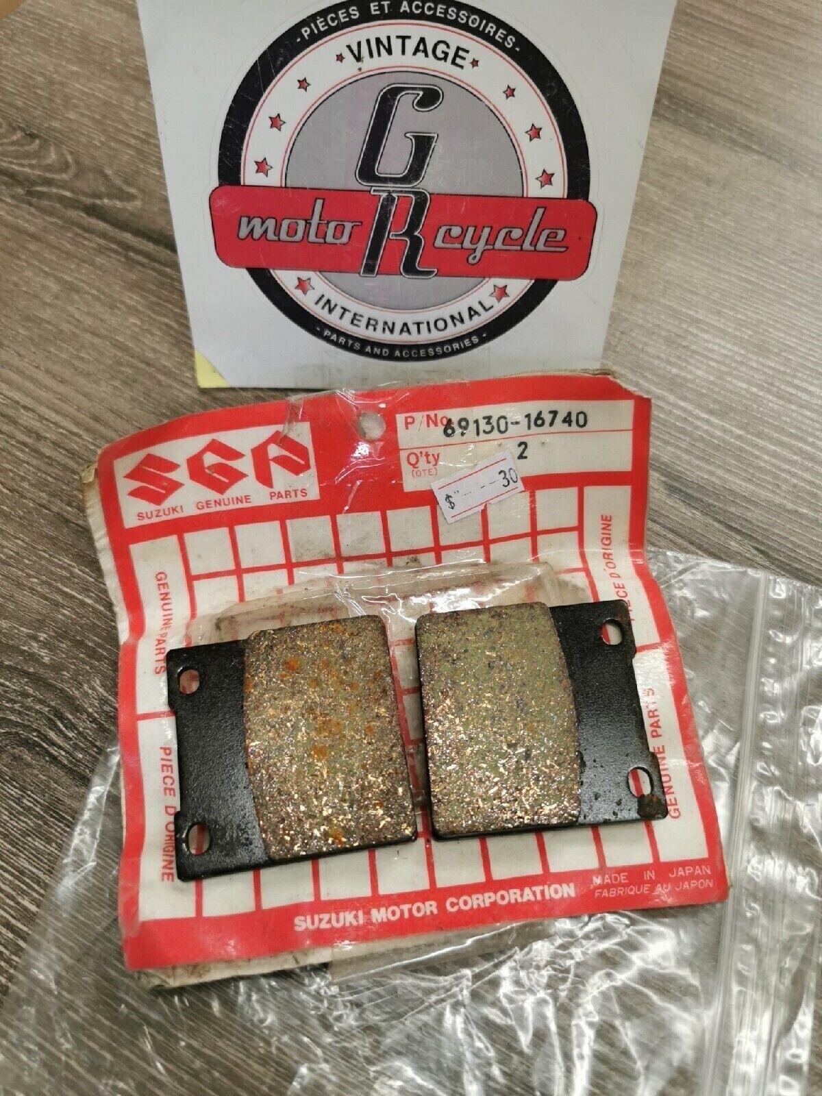 NOS SUZUKI PAD SET 69130-16740 SUB BY 69100-06810 S12