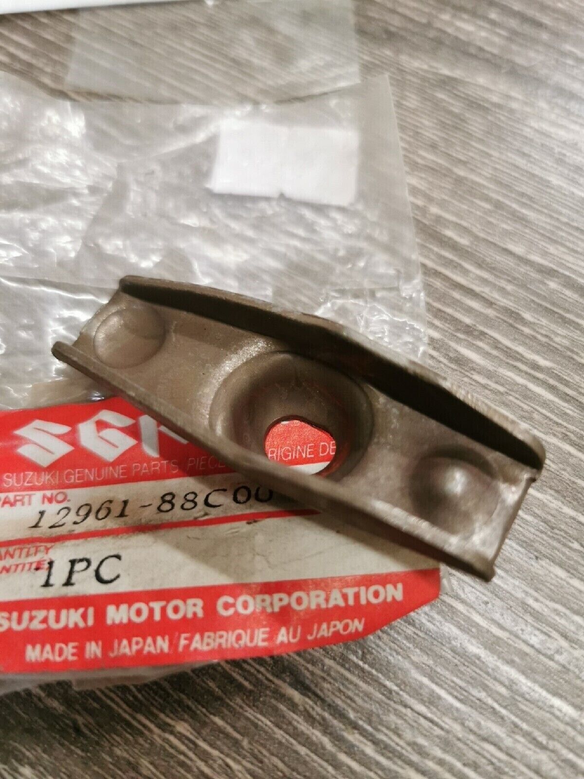 NOS SUZUKI ARM ROCKER 12961-88C00 S11