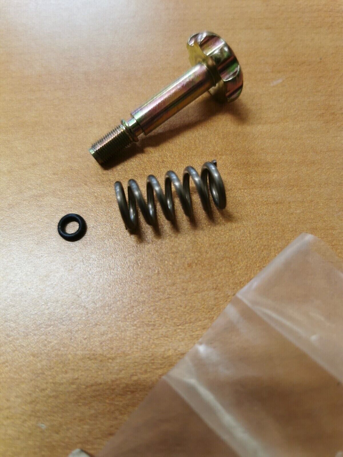 NOS YAMAHA YFM350 1987 1988 THROTTLE SCREW SET 1UY-14103-00-00 Y44