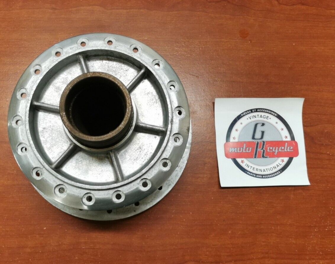NOS SUZUKI TS400 TS250 REAR WHEEL DRUM 64110-30000 S30