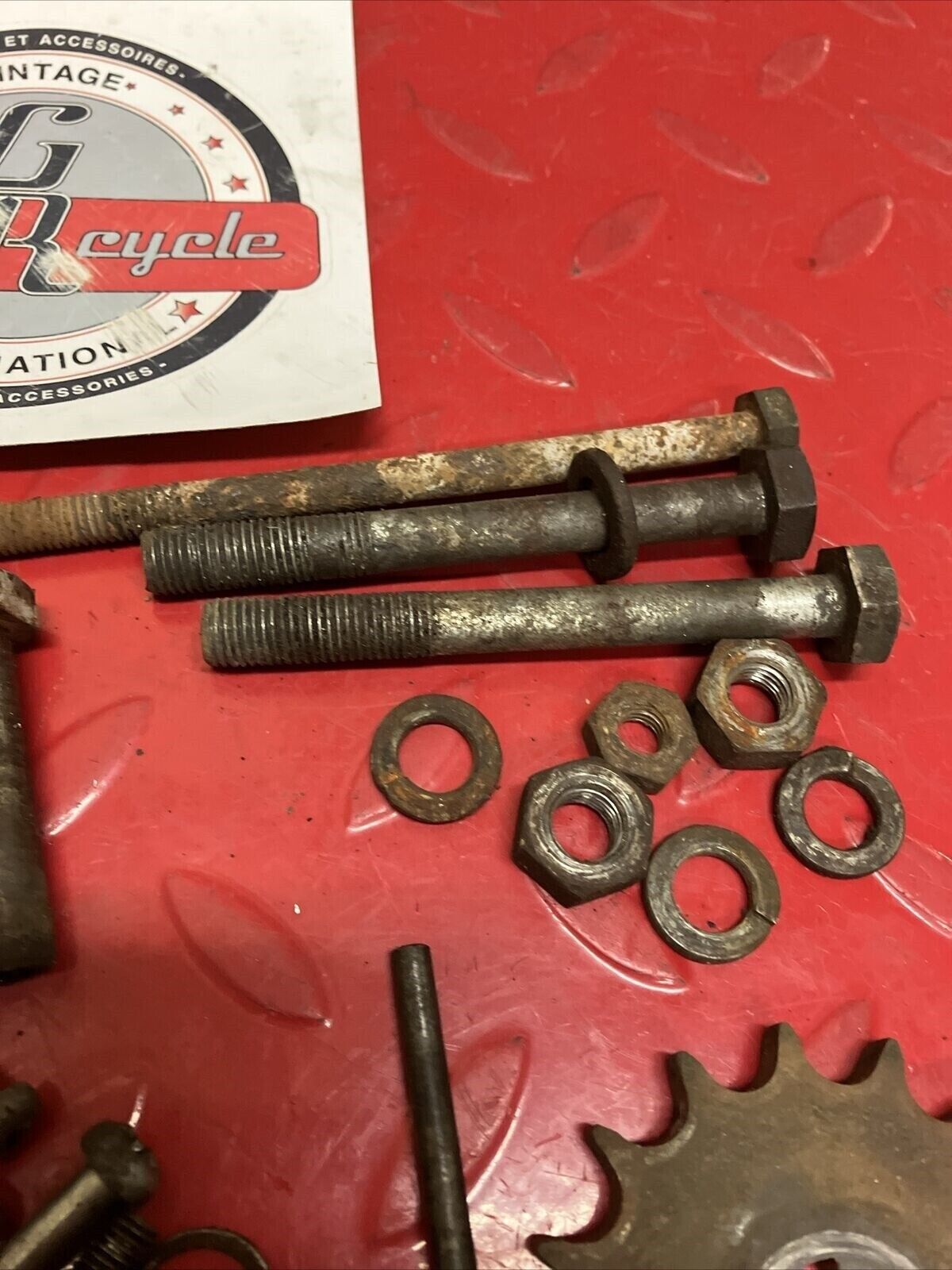 Yamaha HT1 MX 1971 engine motor crankcase cylinder bolt nut hardware lot