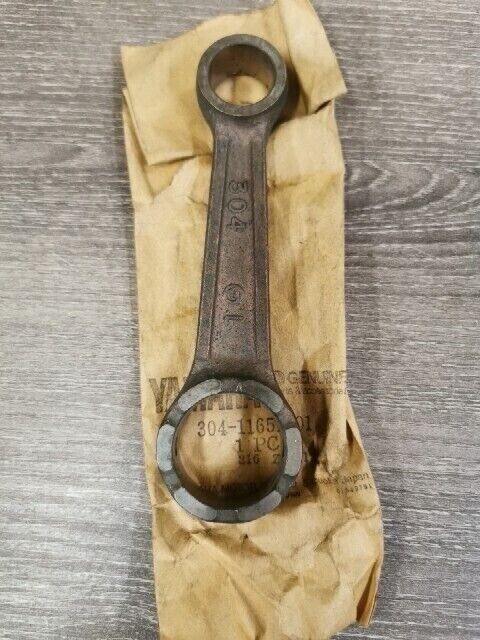 NOS Yamaha MX100A DT100B RS100C MX100F RT100 CONNECTING ROD 304-11651-01-00 Y137