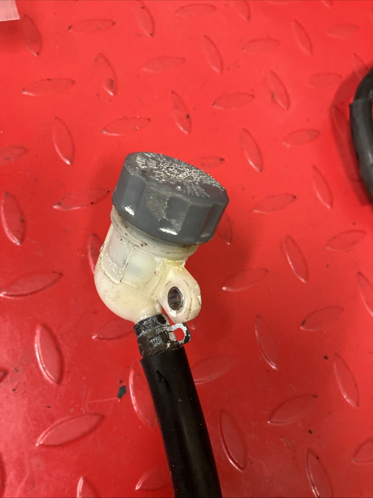 Honda CR250R 1991 Rear brake assembly caliper master cylinder hose 125 500 1990