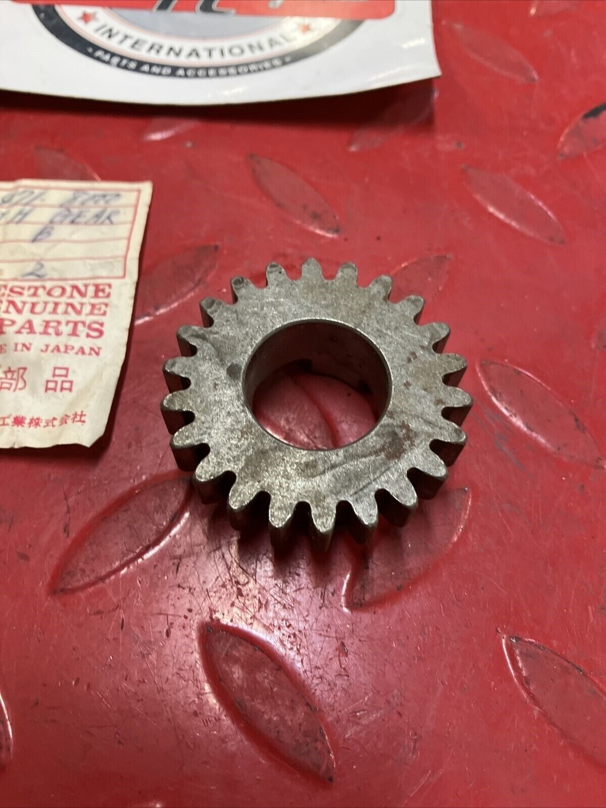NOS Bridgestone 175DT transmission 5TH gear 2471-8000 A1