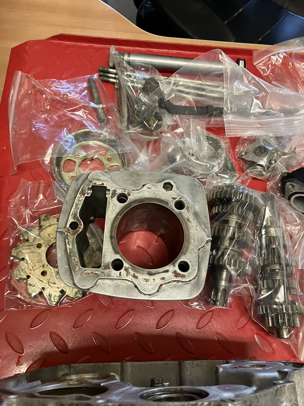 Honda ATC185 1980 engine motor parts crankcase transmission cylinder head