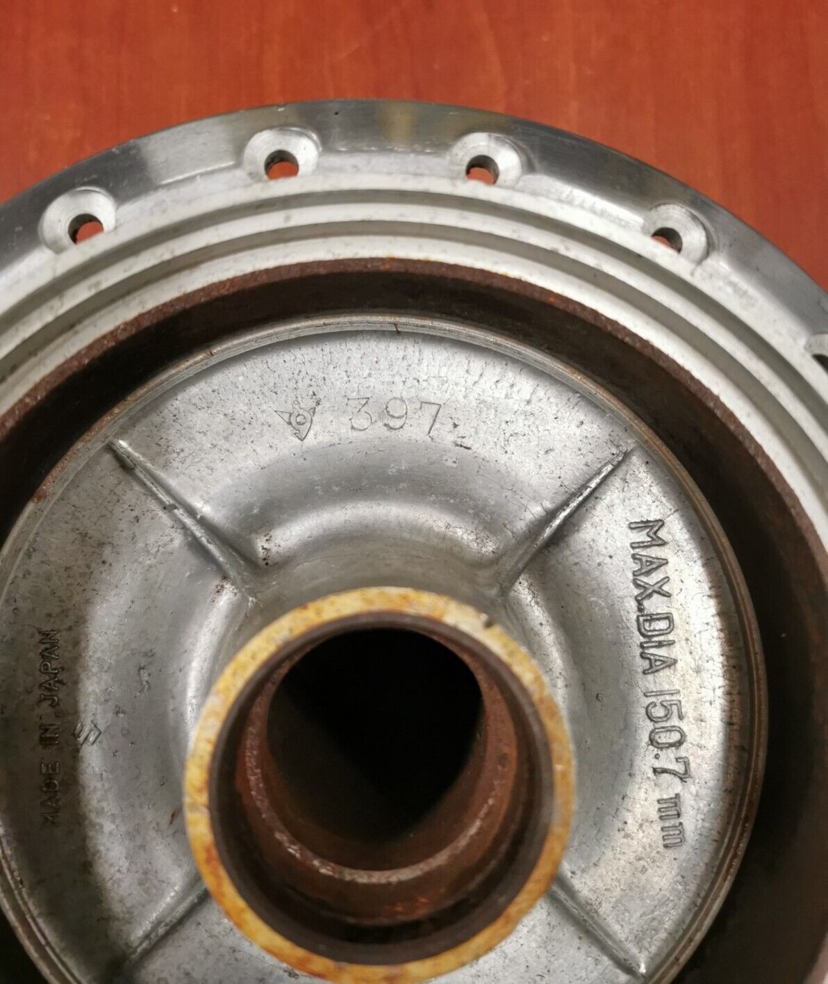 NOS SUZUKI TS400 TS250 REAR WHEEL DRUM 64110-30000 S30