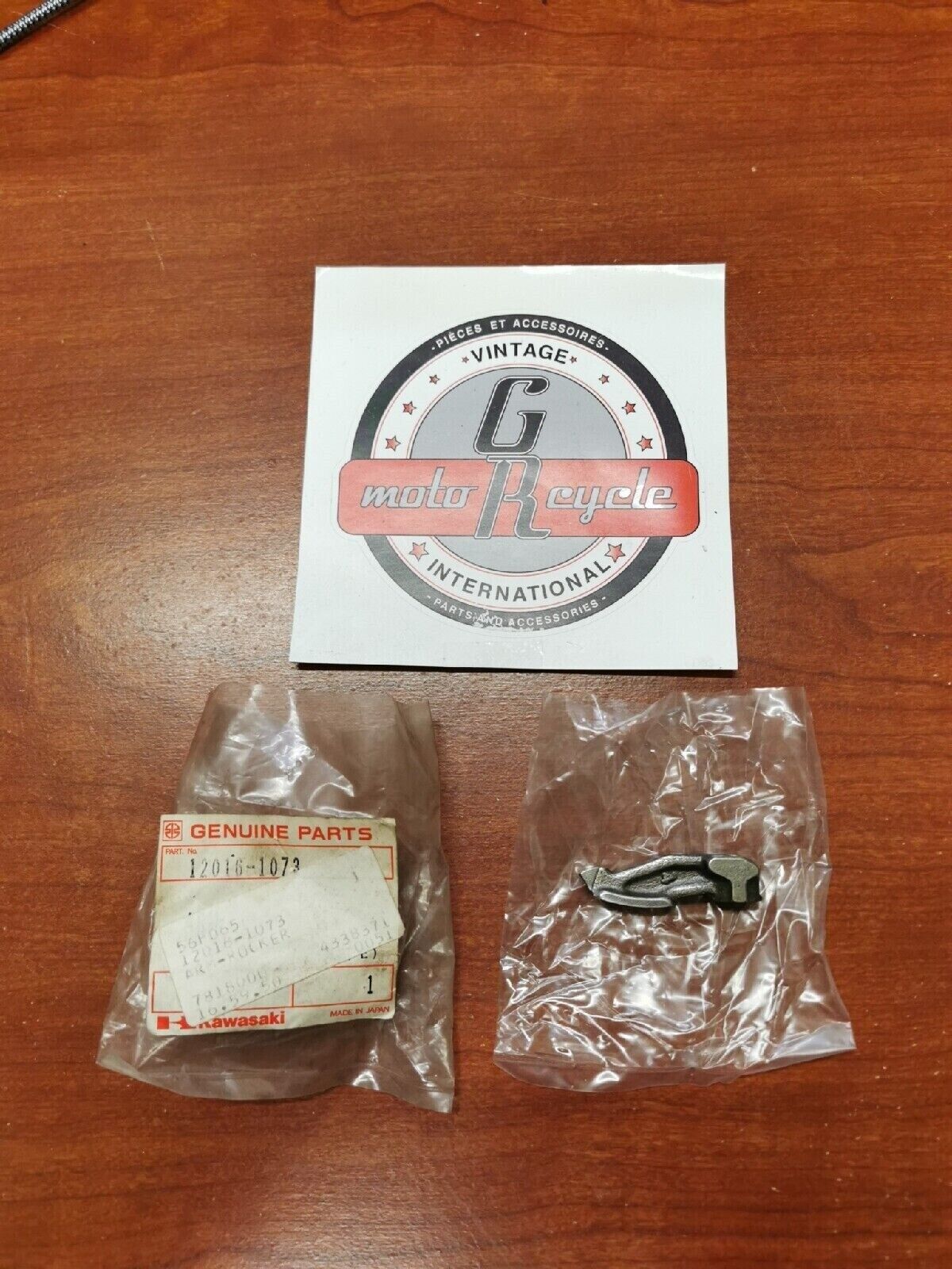 NOS Kawasaki 1987 - 1990 ZX750 ROCKER ARM 12016-1073 K25