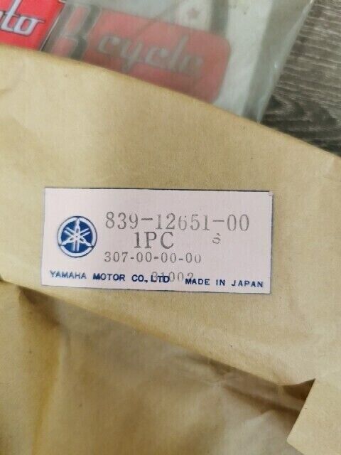 NOS YAMAHA MX175F IT250F YZ490J RT100H AIR SHROUD CYLINDER 1839-12651-00-00 Y160