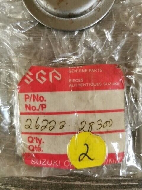 NOS SUZUKI DS185 RM100 RM125 TC125 HOLDER KICK STARTER SHAFT 26222-28300 S56