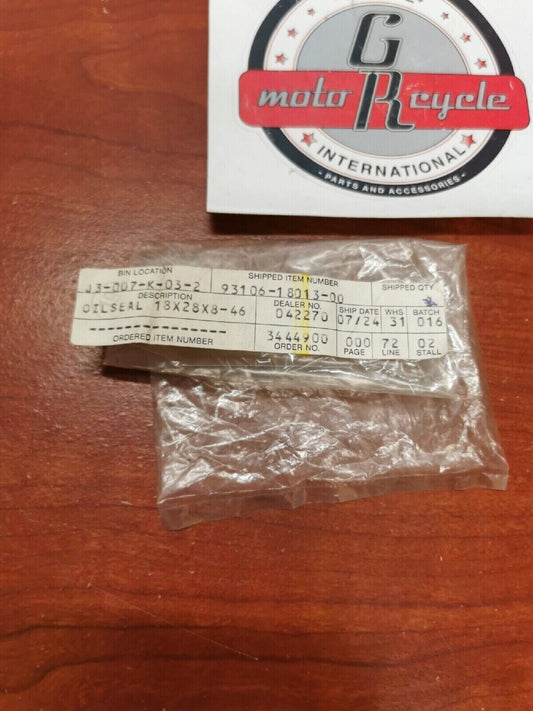 NOS Yamaha YZ80 BW80 TTR125 FRONT WHEEL OIL SEAL 93106-18013-00 Y72