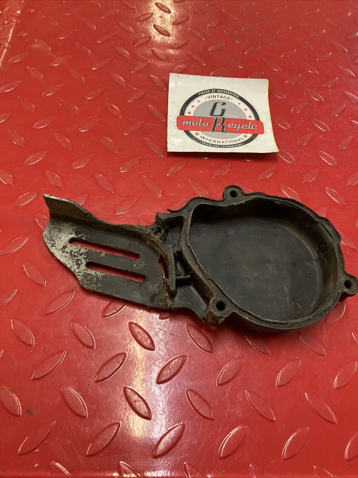 Honda CR80R 1990 Left side crankcase cover stator chain guard 1983 - 1995