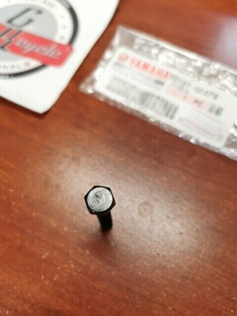 NOS Yamaha TZR125 XT250 XV750 XV1000 XV1100 BOLT 90101-06478-00 Y107
