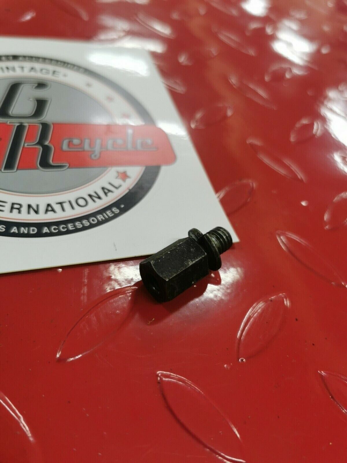 Yamaha IT175 1981 exhaust bracket bolt nut