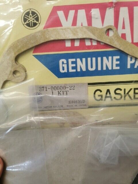 NOS Yamaha 1975 XS500B COMPLETE GASKET KIT 371-00000-22-00 371-00000-21-00 Y133