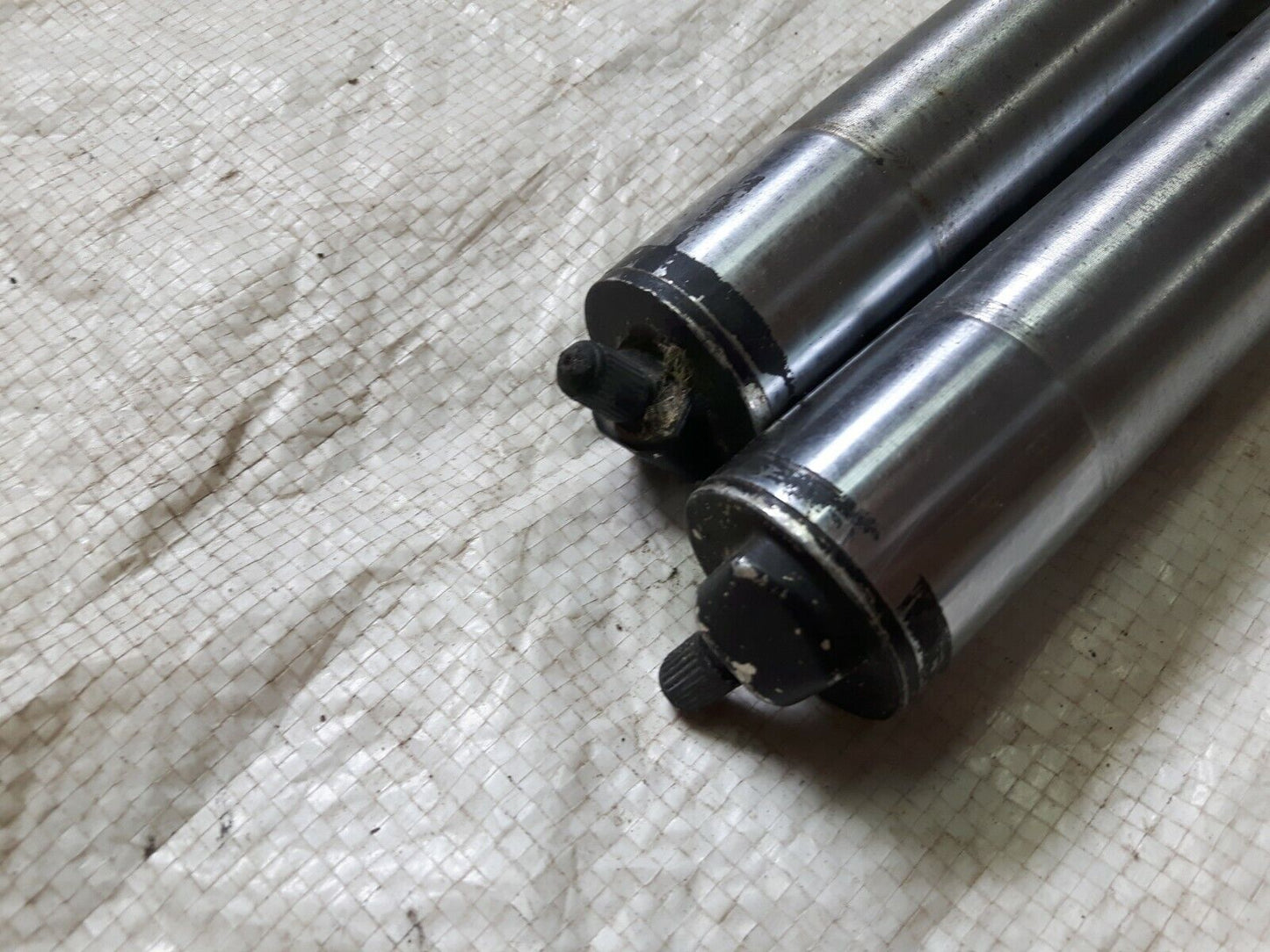 Yamaha YZ125 1986 front fork suspension shock absorber 1LX-23103-L0-00