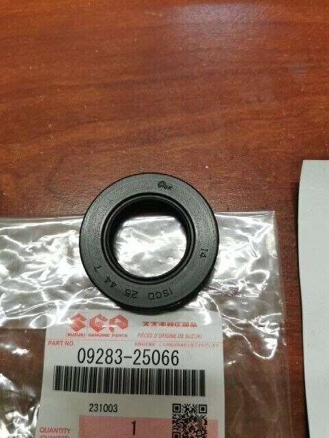 NEW NOS Suzuki DS100 GP100 PE175 OIL SEAL (25X44X7) 09283-25066 S33