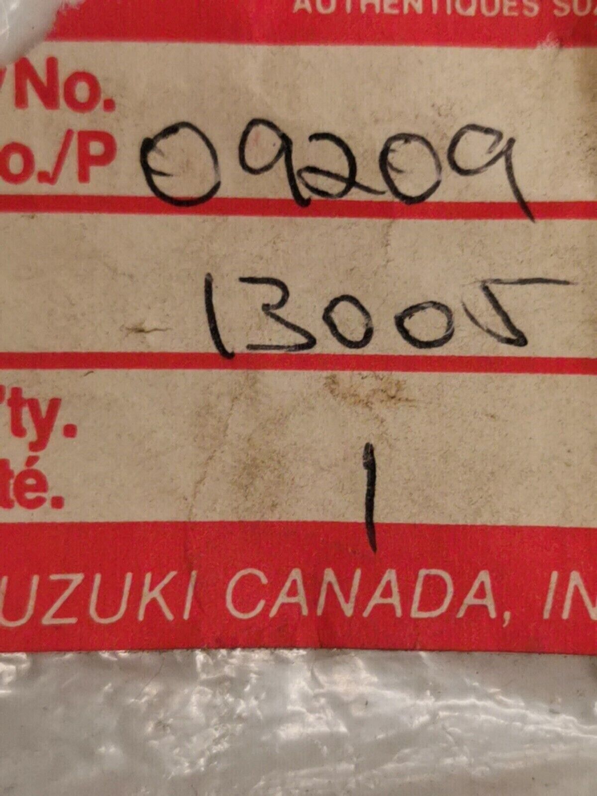 NOS SUZUKI PIN 09209-13005  Superseded by 09209-13018 S29