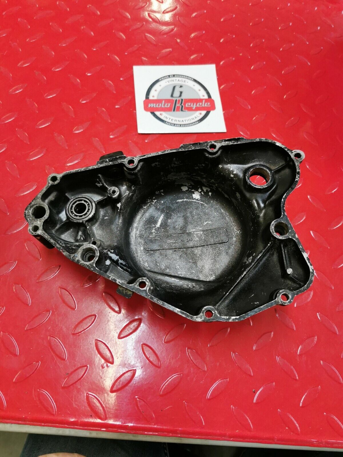 Suzuki RM125 1982 right crankcase clutch cover 1981 1983