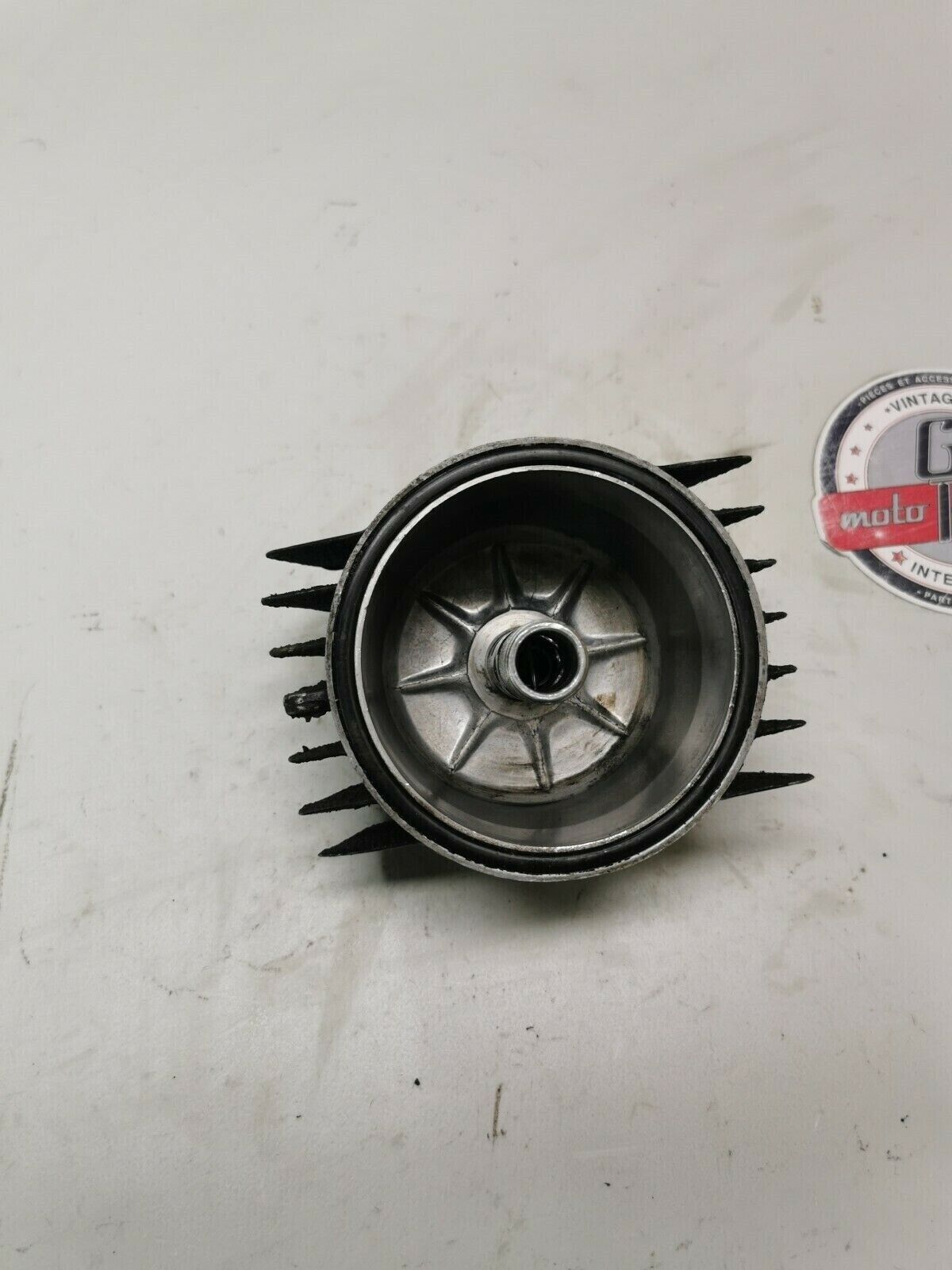 Honda CB750F 1978 oil filter cover center bolt 15411-300-010 CB750K