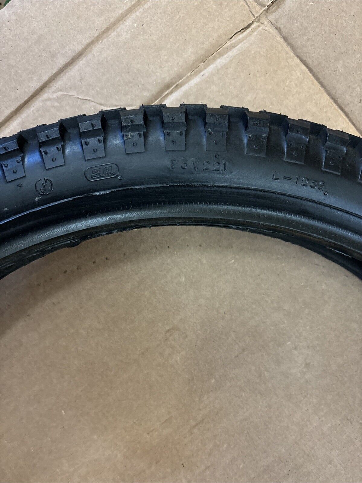 NOS DUNLOP TRIALS UNIVERSAL TIRE 3.00X21