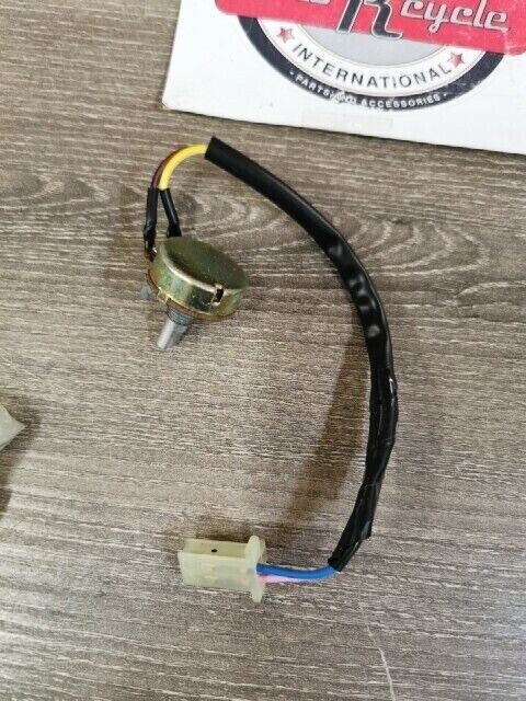NOS YAMAHA VENTURE VT600F SRX700 MM700A VARIABLE RESISTOR 8CR-87283-00-00 Y108