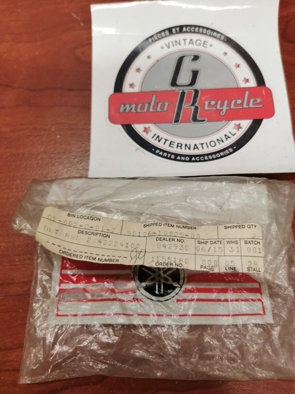 NOS YAMAHA DT1 RT1 HT1 AT1 CT1 ATM1 XS650 DOME HEAD BOLT 90106-10025-00 Y72