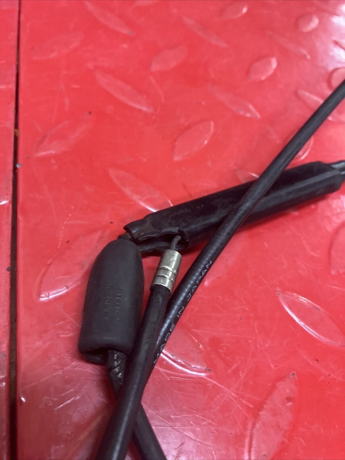Suzuki RV125 1975 Throttle cable
