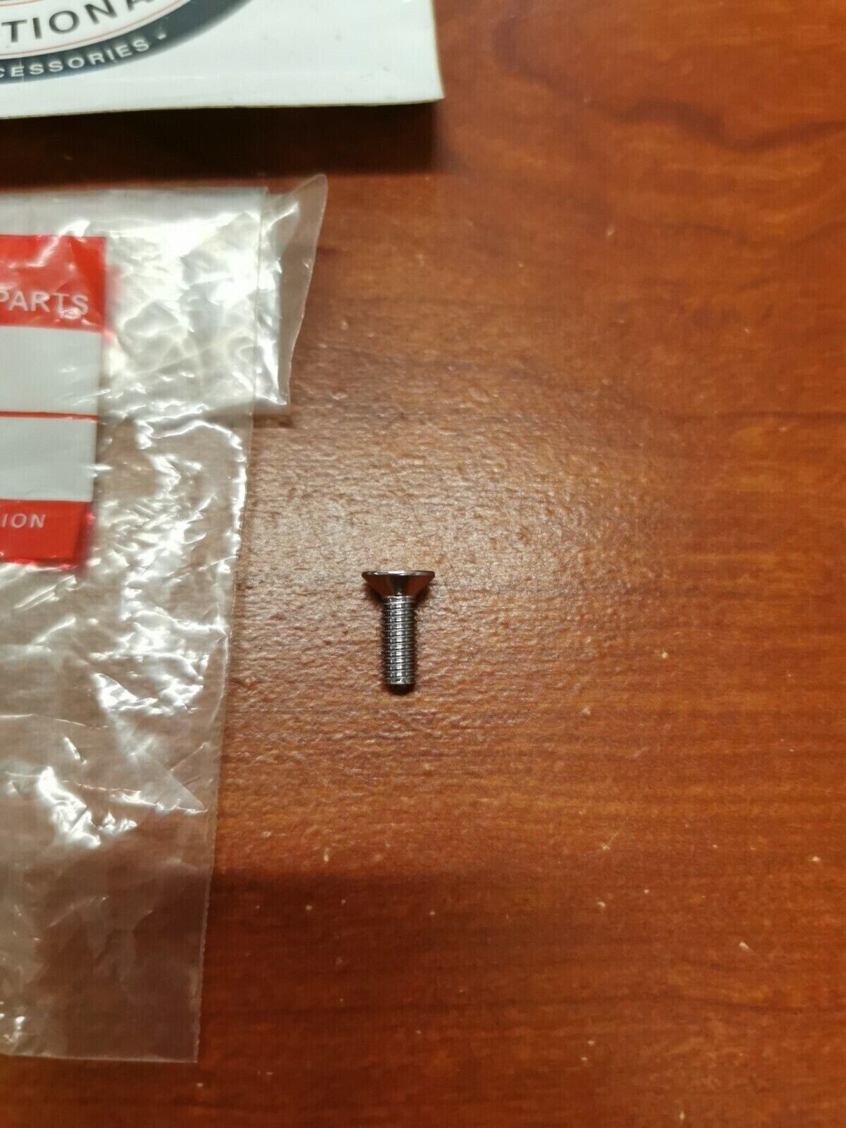 NOS Suzuki VL1500 VS1400 VS800 VS750 GSX1100 SCREW 02122-04127 S20