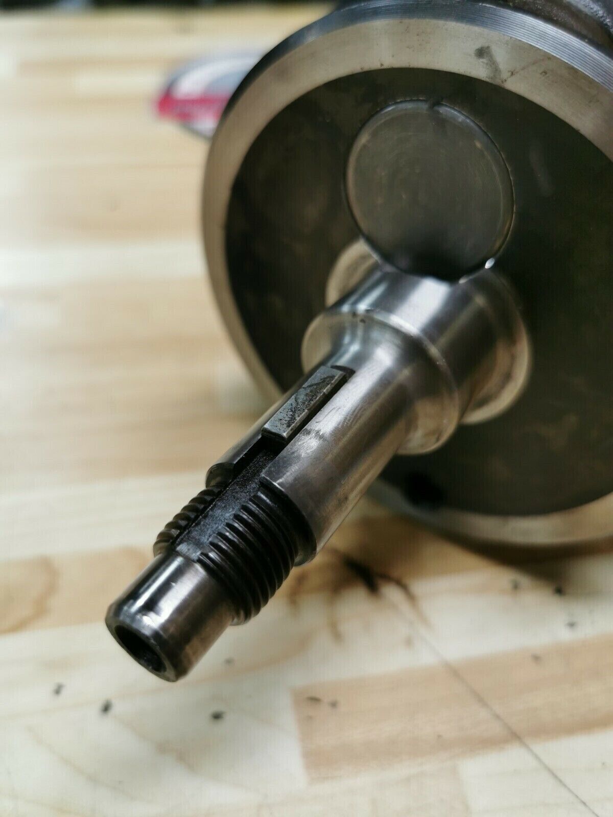 Suzuki DR100 1985 crankshaft crank shaft