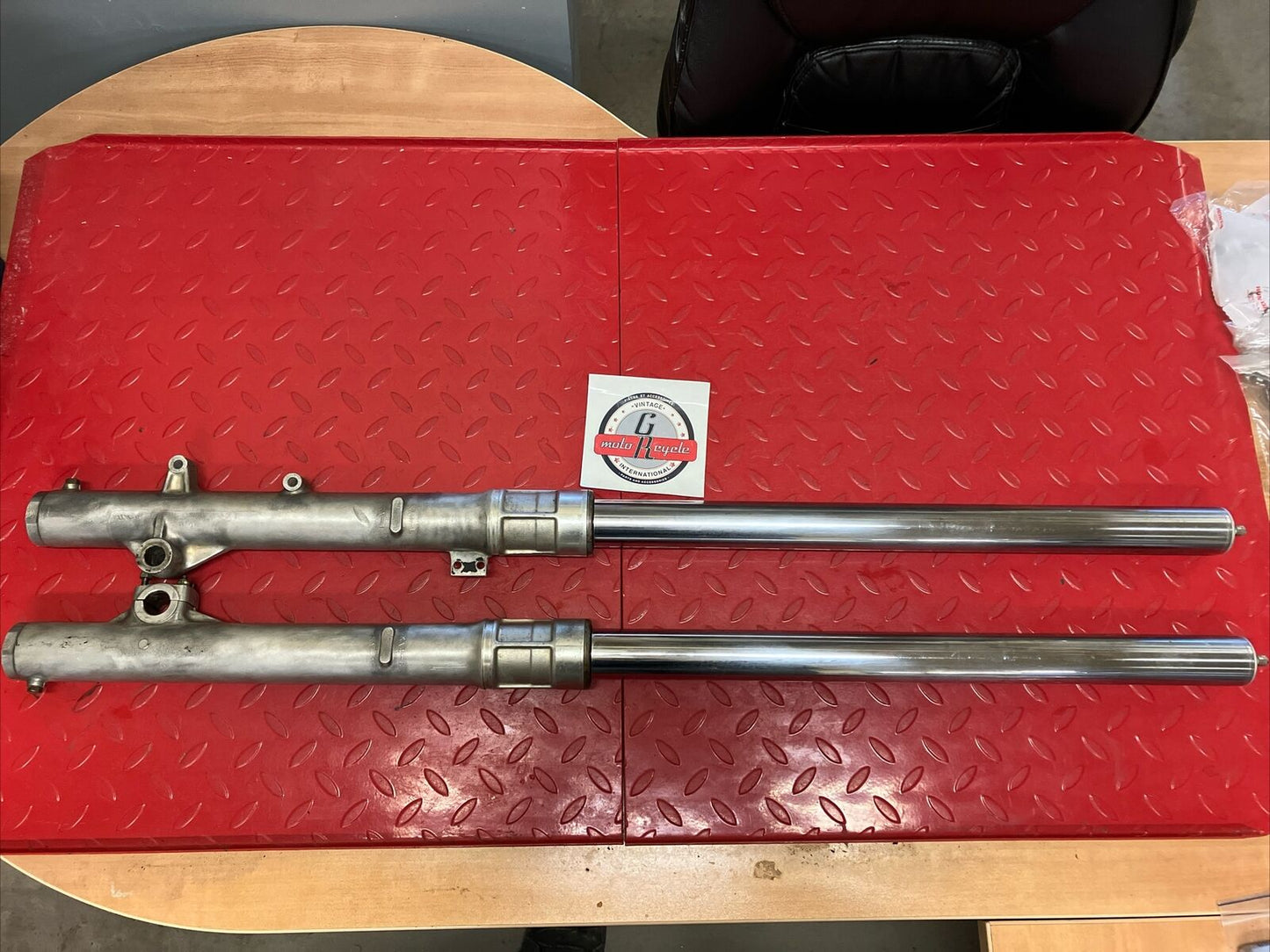 Honda CR125R 1987 Front forks suspension damper