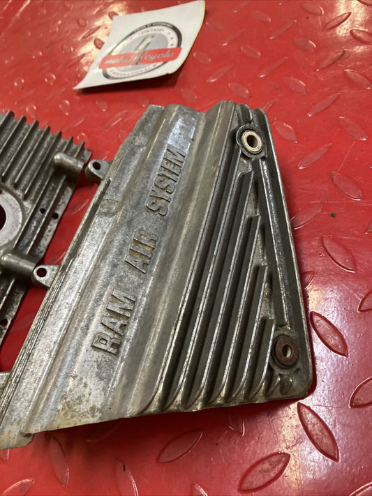 Suzuki GT250 left right cylinder head cover ram air U2