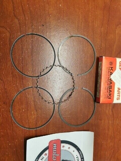 NOS Kawasaki ZX750 GPX750R ZXR750 PISTON RING SET (STD) 13008-1083 K38