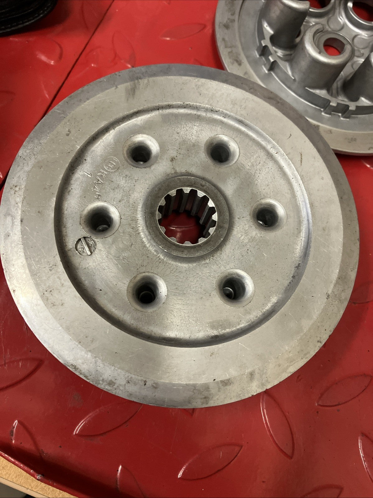Honda CR250R 1984 Complete clutch assembly basket hub pressure plate