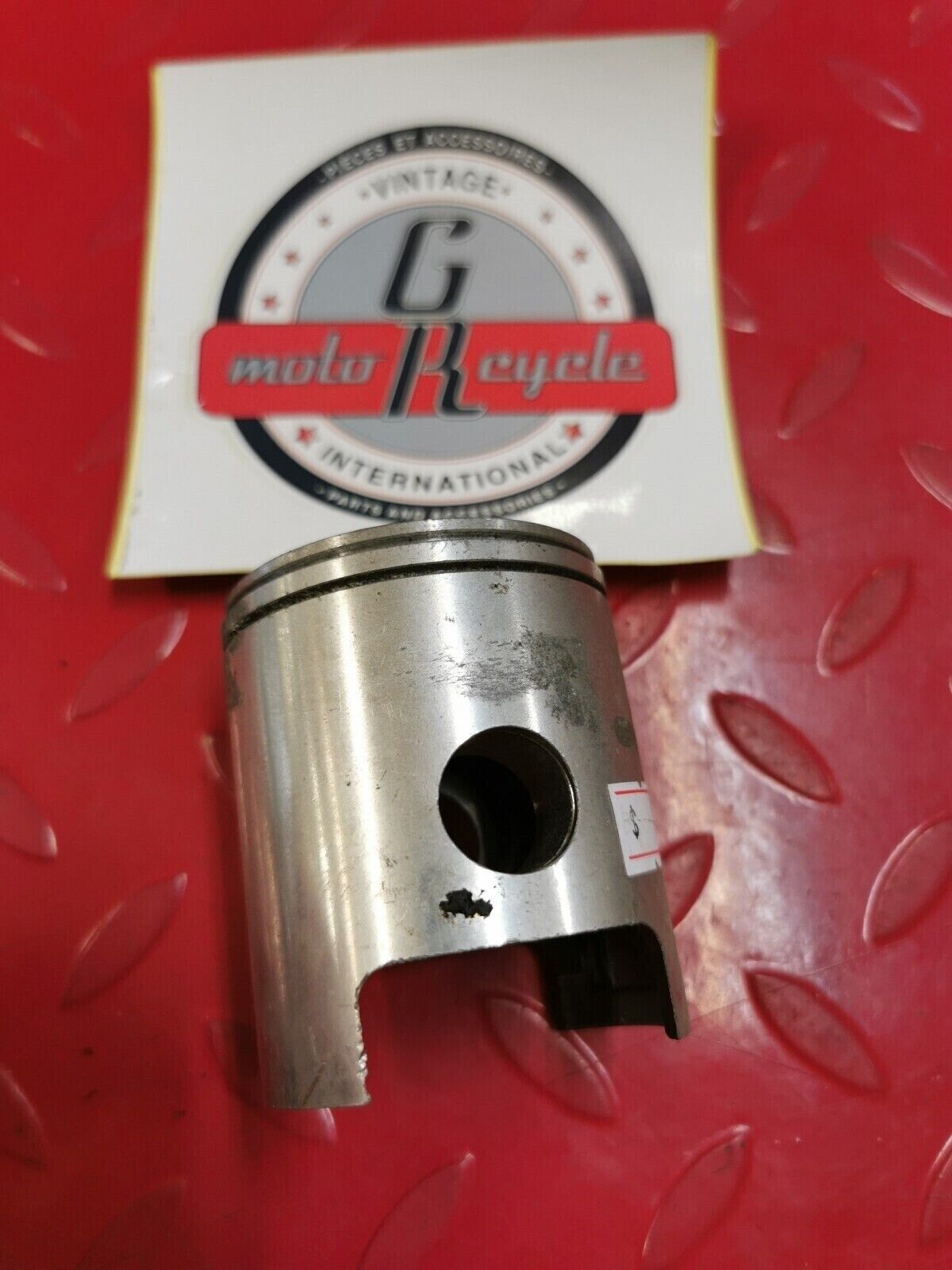 NOS POLARIS Piston 3082033 A1