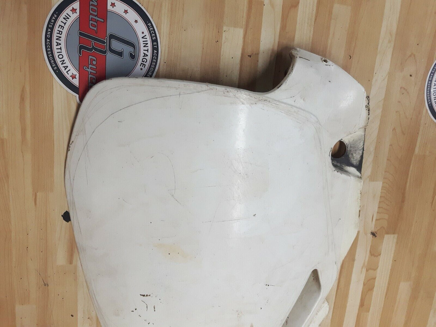Honda CR250R 1990 right side cover panel number plate
