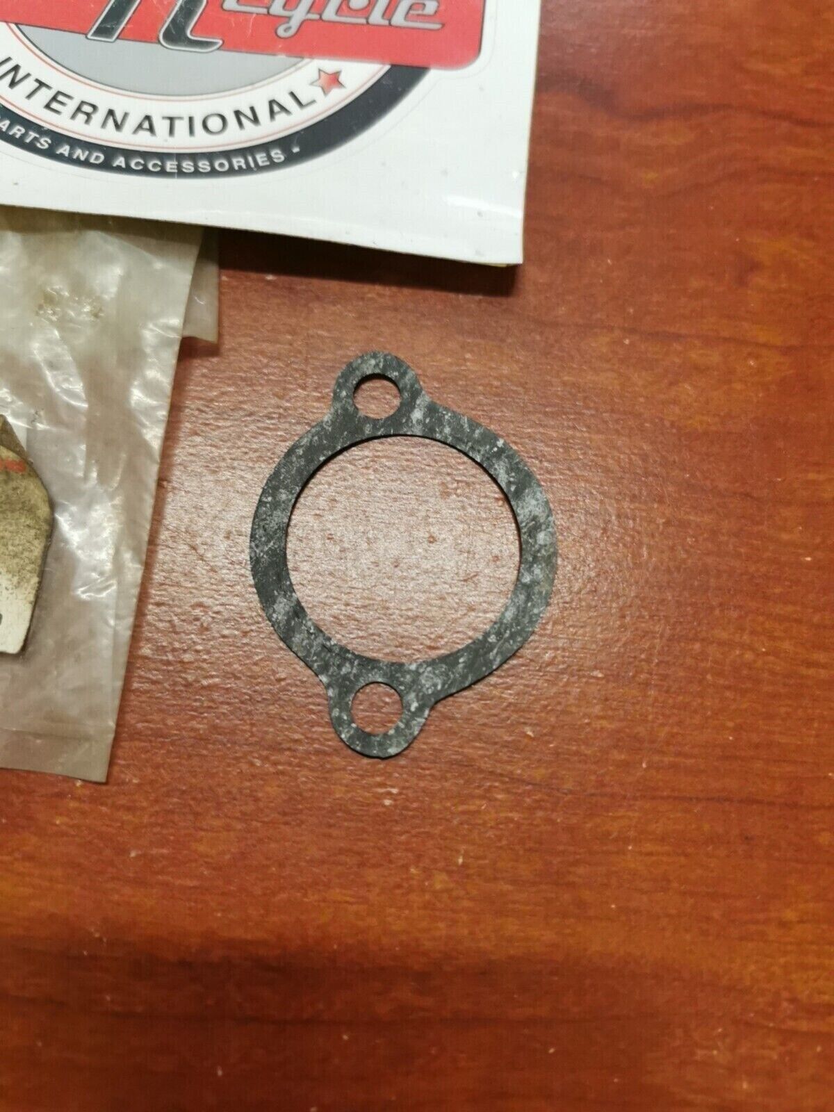 NOS Yamaha TENSIONER CASE GASKET 26H-12213-00-00 SUB. 3JP-12213-01-00 Y95