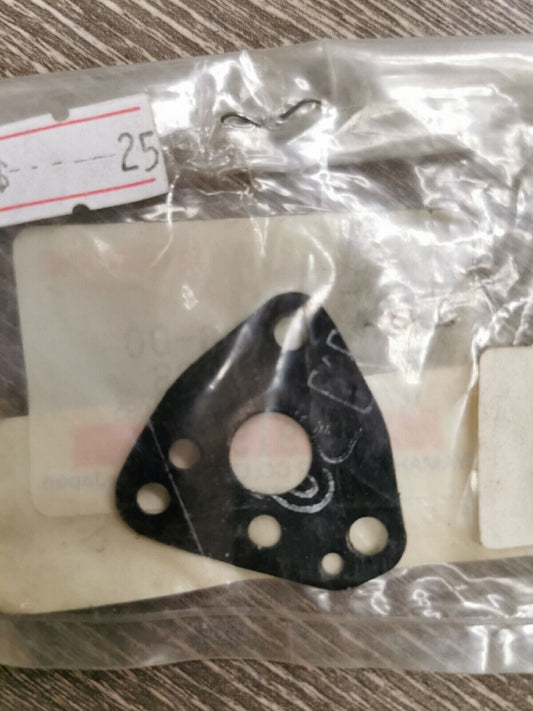 NOS YAMAHA SR500 gasket 2H0-14198-00 Y57
