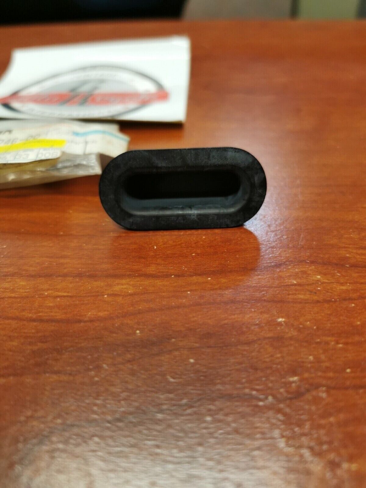 NOS Yamaha 1992 1993 FJ1200 1980 - 1982 SR250 DAMPER 3Y6-21746-00-00 Y99