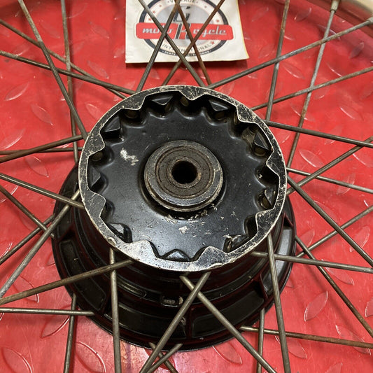 Suzuki RM125 1984 front wheel rim hub RM250 RM500 54110-14121