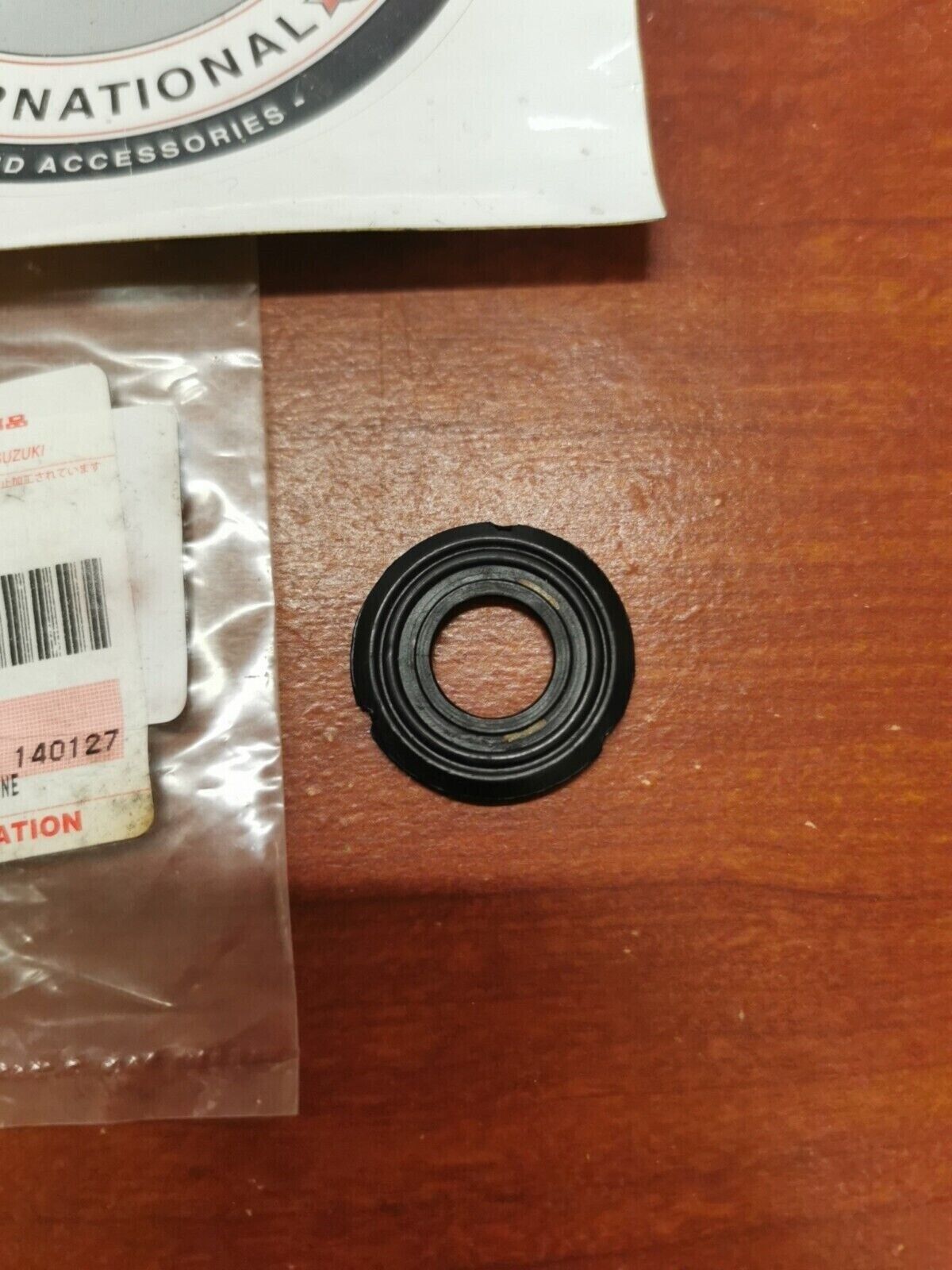 NOS Suzuki GW250 GSX250 GSX-250 CYLINDER HEAD COVER WASHER 11191-27E60 S17