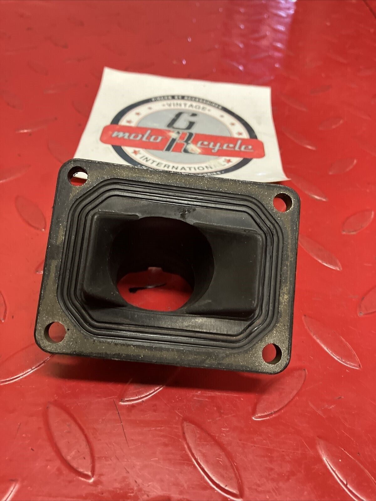 Yamaha DT250 1977 intake manifold caburetor joint boot insulator 1978 1979 2
