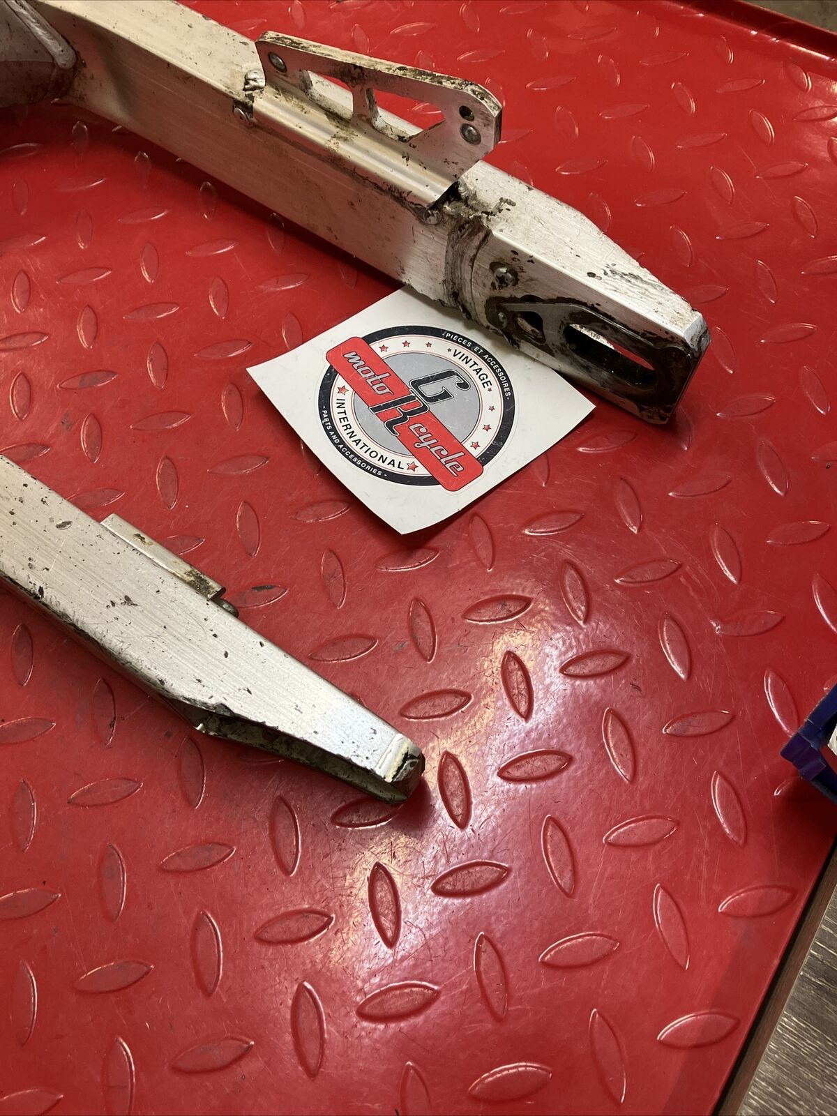 Honda CR250R 1988 swingarm rear swinging arm 2