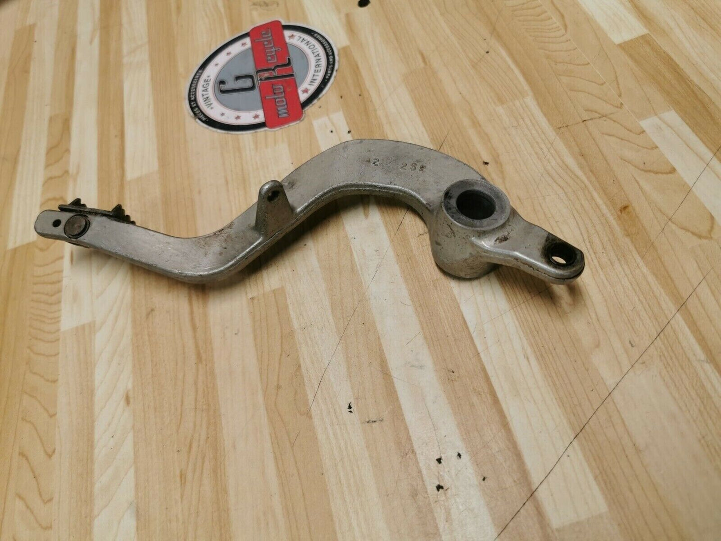 Yamaha YZ450F 2009 rear brake pedal lever arm