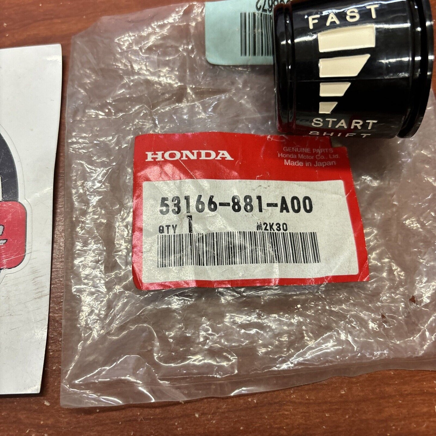 NOS Honda 7.5HP 8HP 10HP 75HP 100HP GRIP PIPE COVER 53166-881-A00 H164