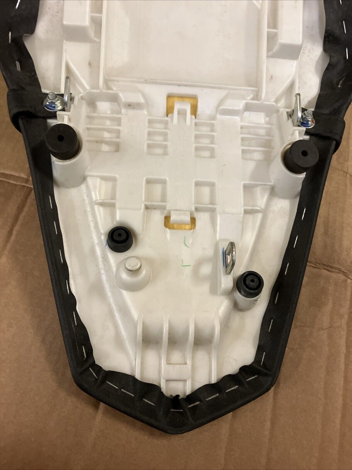 NEW TAKE OFF Yamaha MT09 FZ09 2017 2018 2019 Double seat saddle