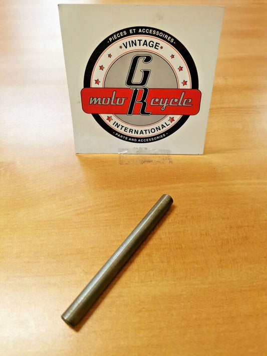 NOS CAN-AM MX TNT TRANSMISSION FORK PIN GUIDE 420-258-546  CA3