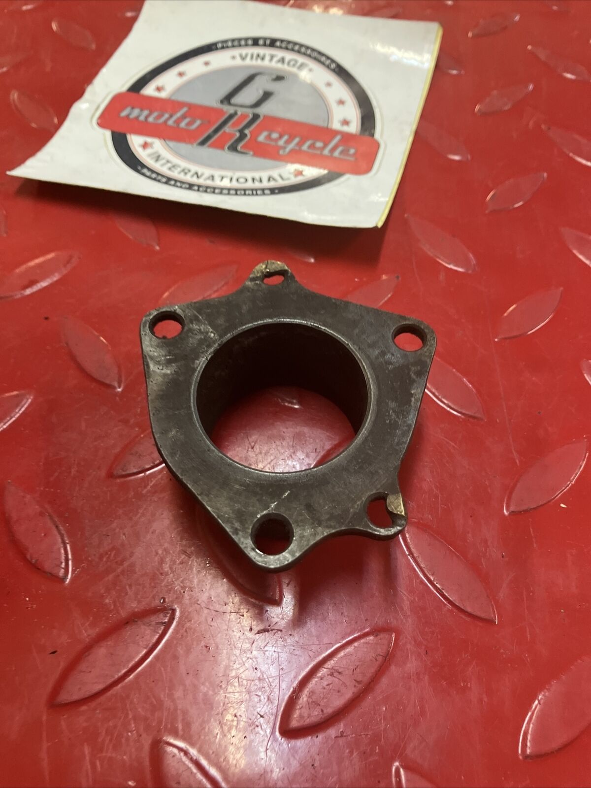 Suzuki RM125 1982 exhaust manifold pipe header flange holder 1981 1983 2