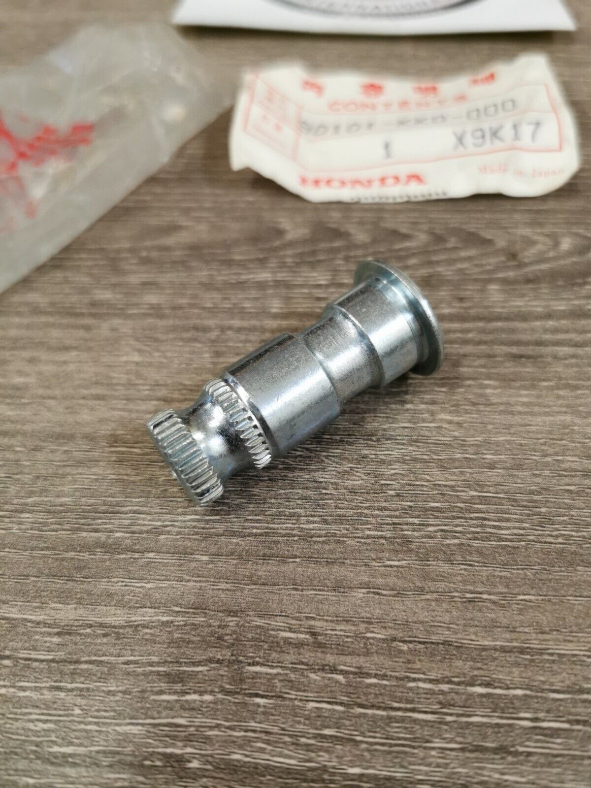 NEW NOS HONDA NX125 XR200R XL250R 1984 - 2002 SHAFT 90101-KK0-000 H48